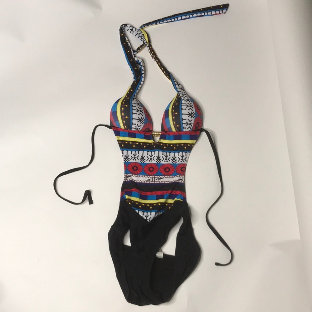 ‼️Brand New ‼️ Never worn One piece swimsuit